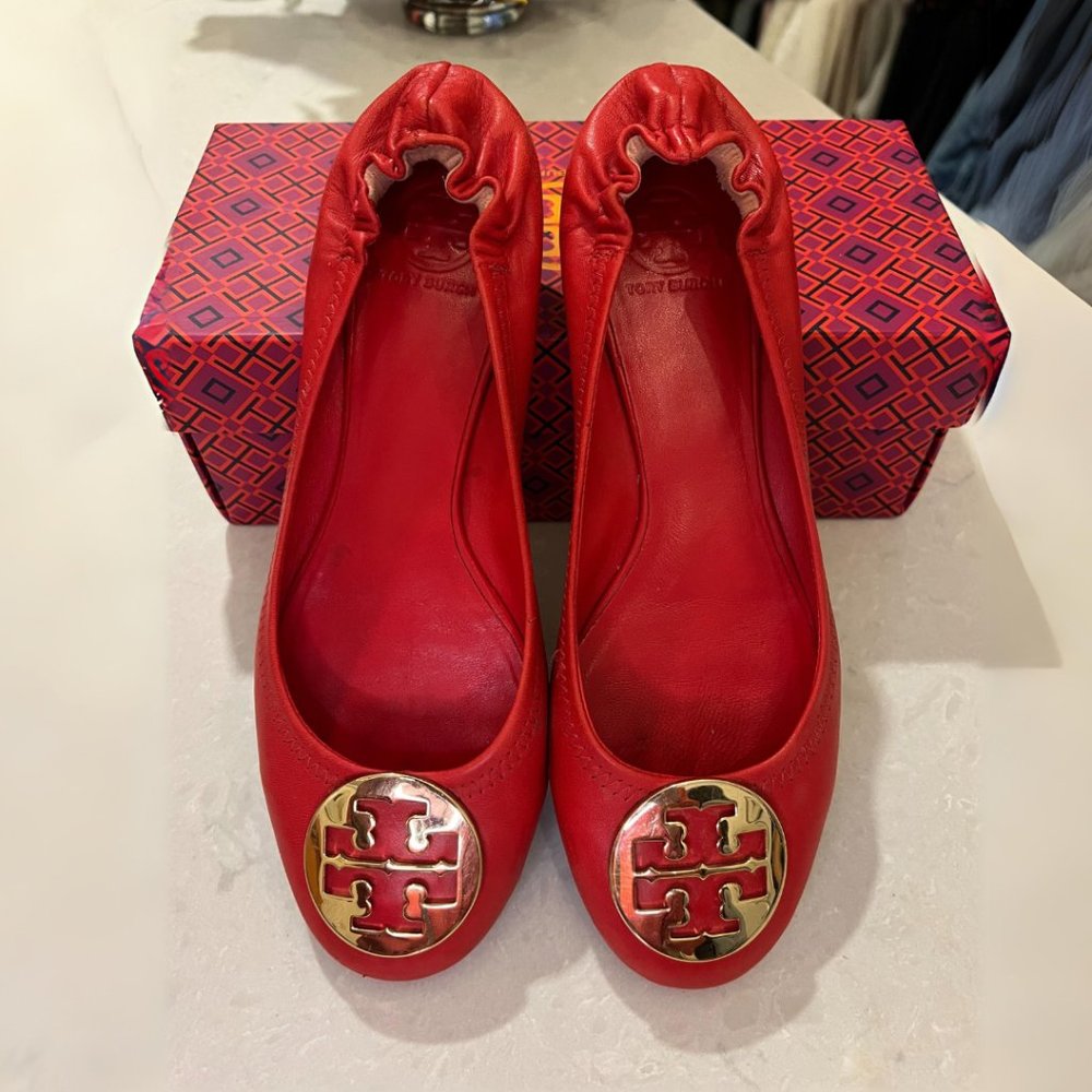 Tory Burch Ruby Ballet Cabernet Tumbled Leather Women's Designer Shoes - Size 11